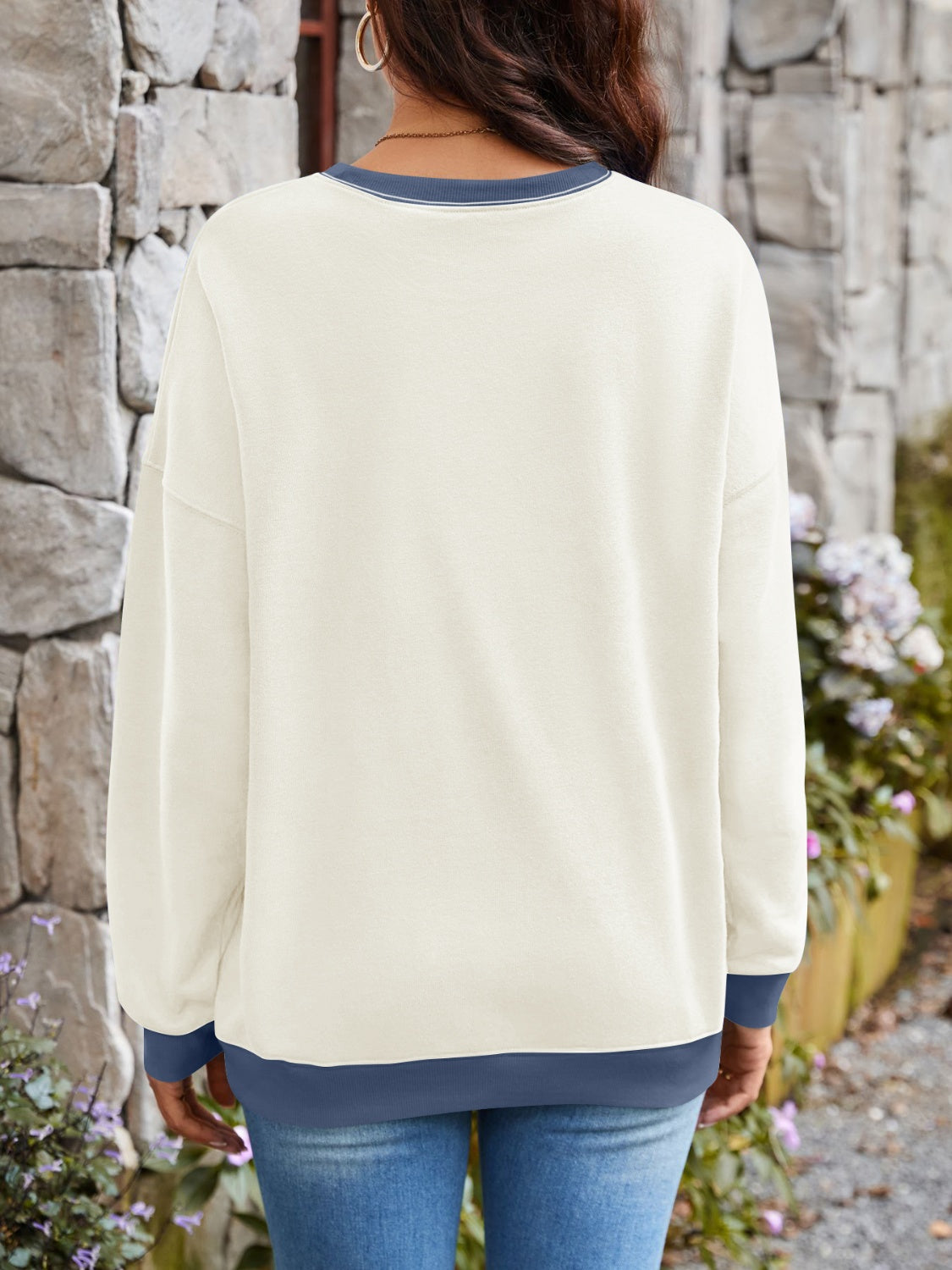 Vintage Vibes Contrast Round Neck Long Sleeve Top