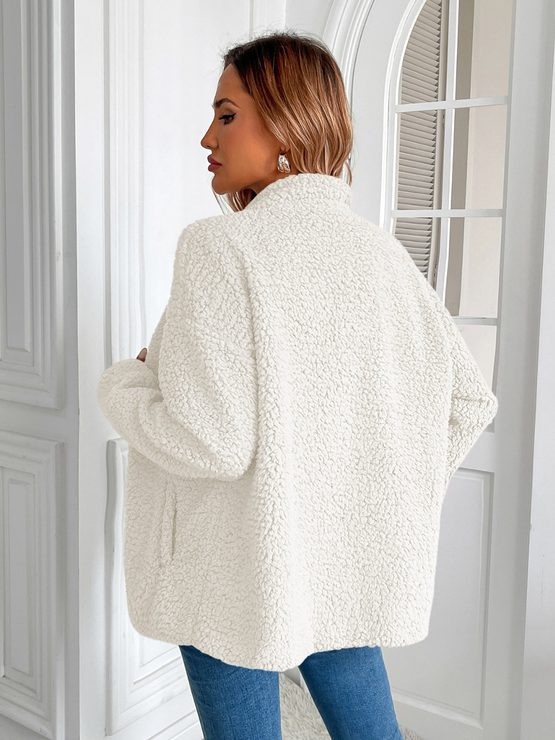 Wrap yourself in warmth Zip Up Long Sleeve Fuzzy Jacket