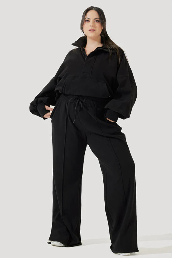 Your Perfect Plane Pant in Black