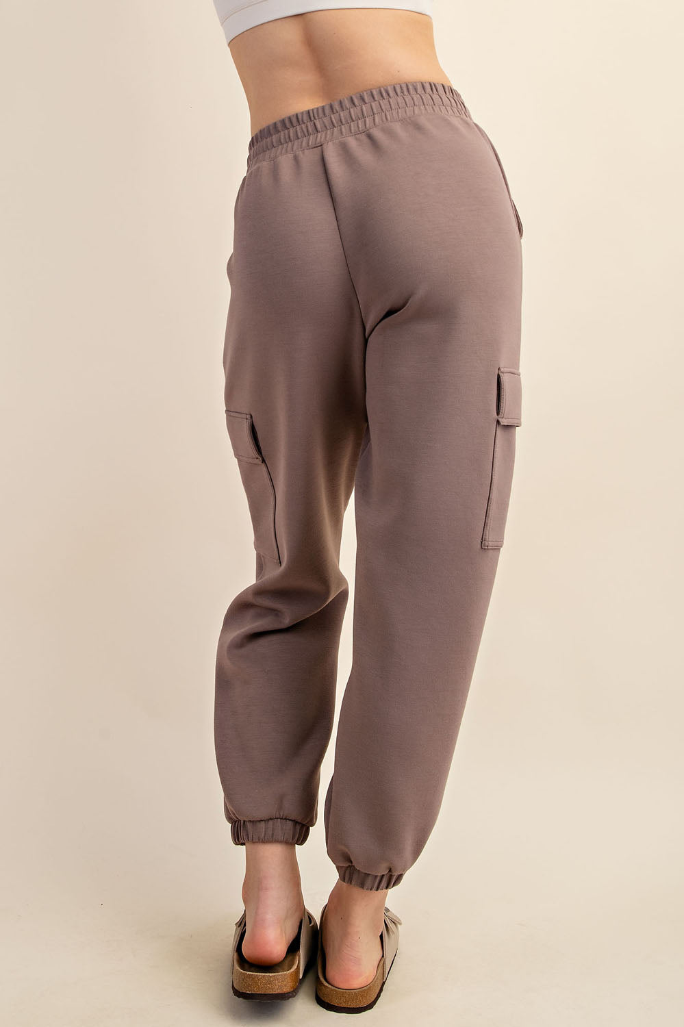 Take the Trip Scuba Cargo Jogger Pant in Mocha